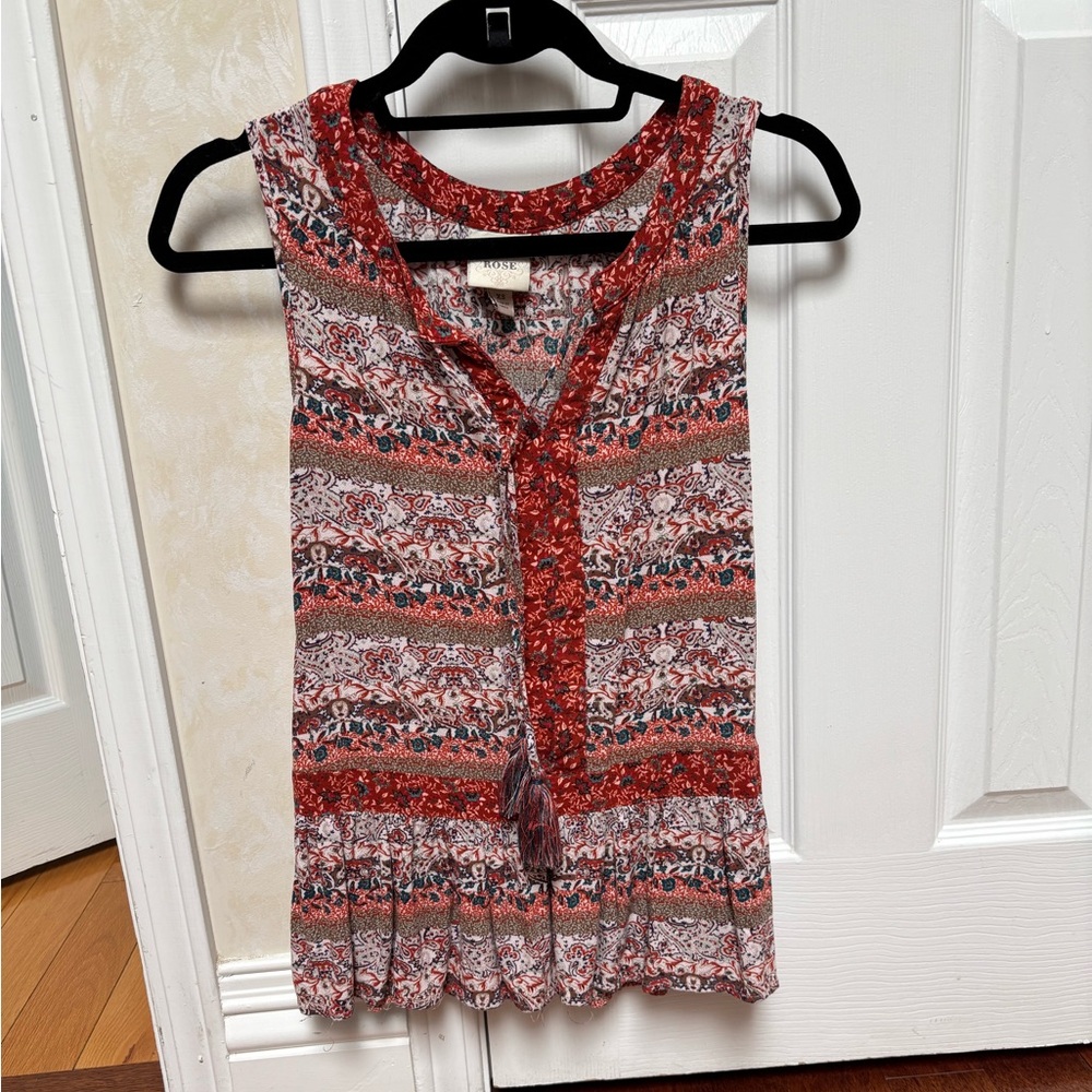 Knox Rose Red and Gray Sleeveless Tie Front Blouse